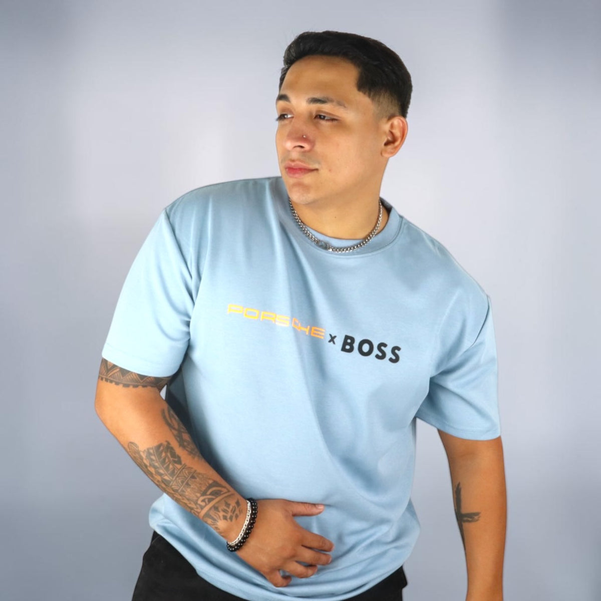 PLAYERA PORSCHE X BOSS - Azul cielo